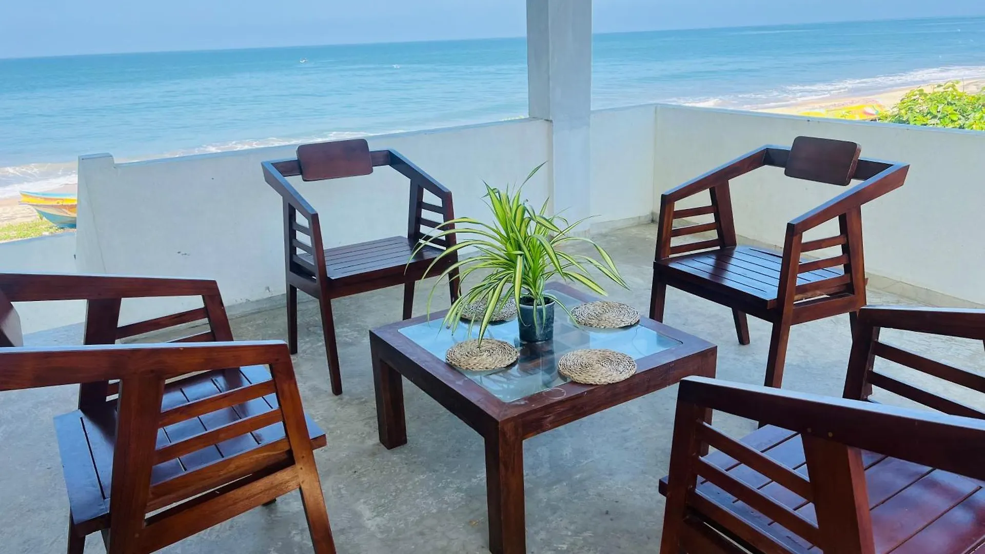 Oda ve Kahvaltı Chanco Beach Villa Negombo