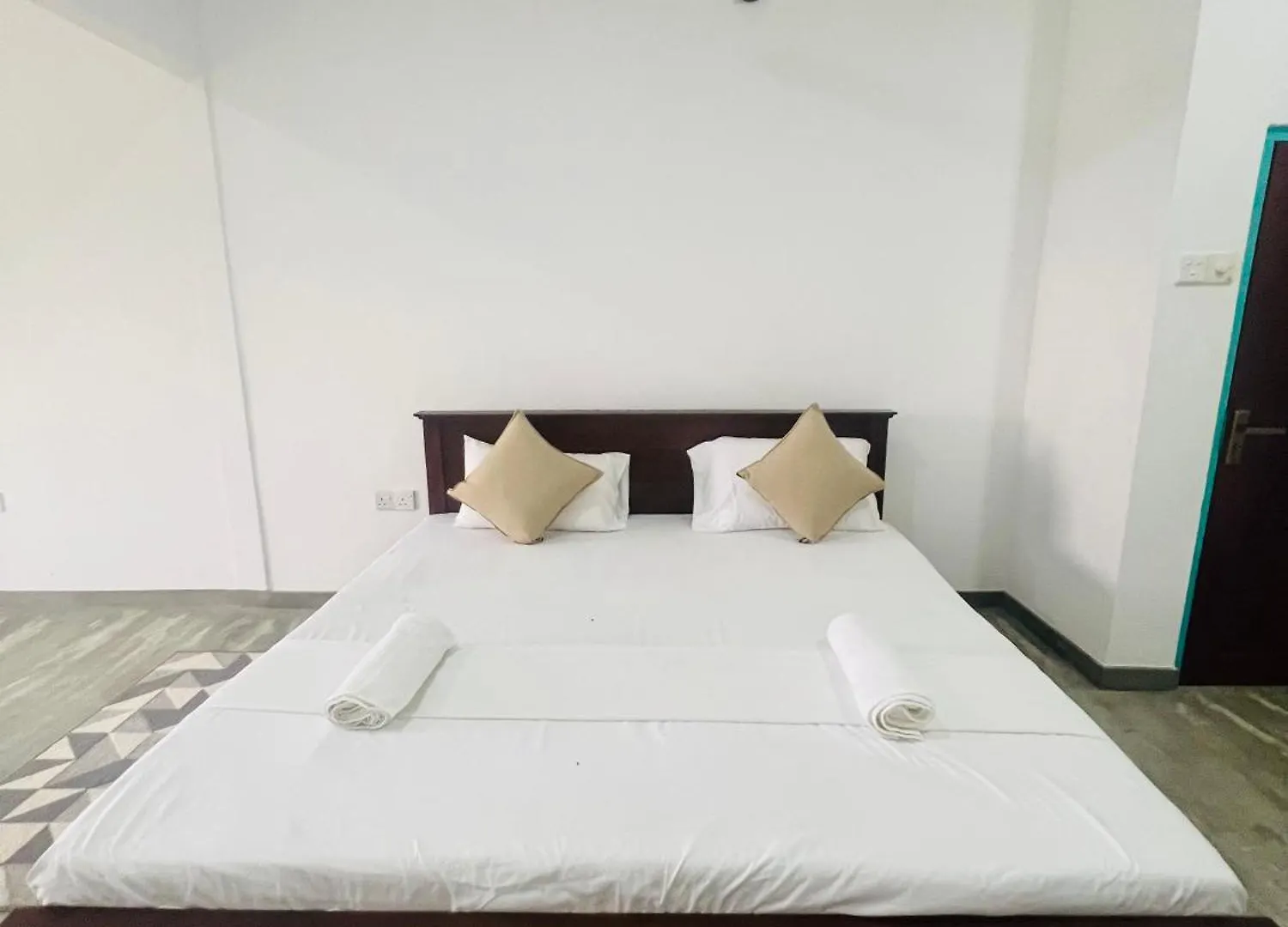 Chanco Beach Villa ネゴンボ