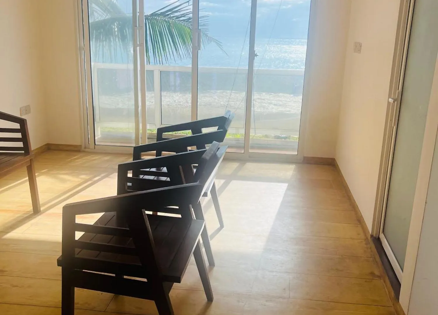 Chanco Beach Villa ネゴンボ ベッド・アンド・ブレックファスト
