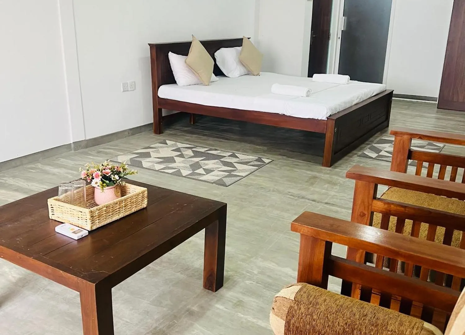 Chanco Beach Villa ネゴンボ